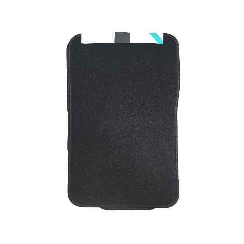 Alfombras Mercedes semimedida moqueta