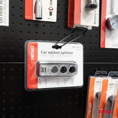 Conector Extensión mechero SOC3, 3+1 USB