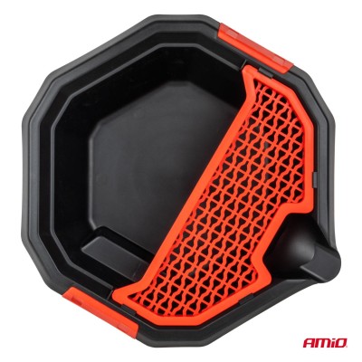 Bandeja para el aceite con almacenamiento de herramientas