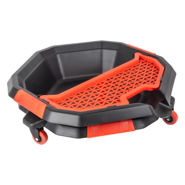 Bandeja para el aceite con almacenamiento de herramientas