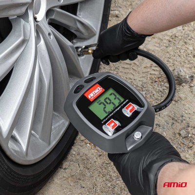 Pistola de inflado con manómetro digital 18 bar AMIO-04482